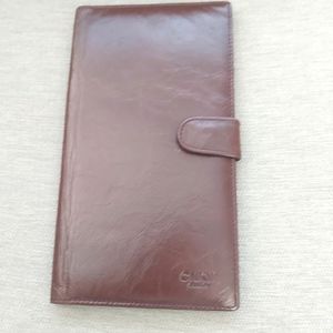 CNKW Canada brown leather bifold cards wallet
